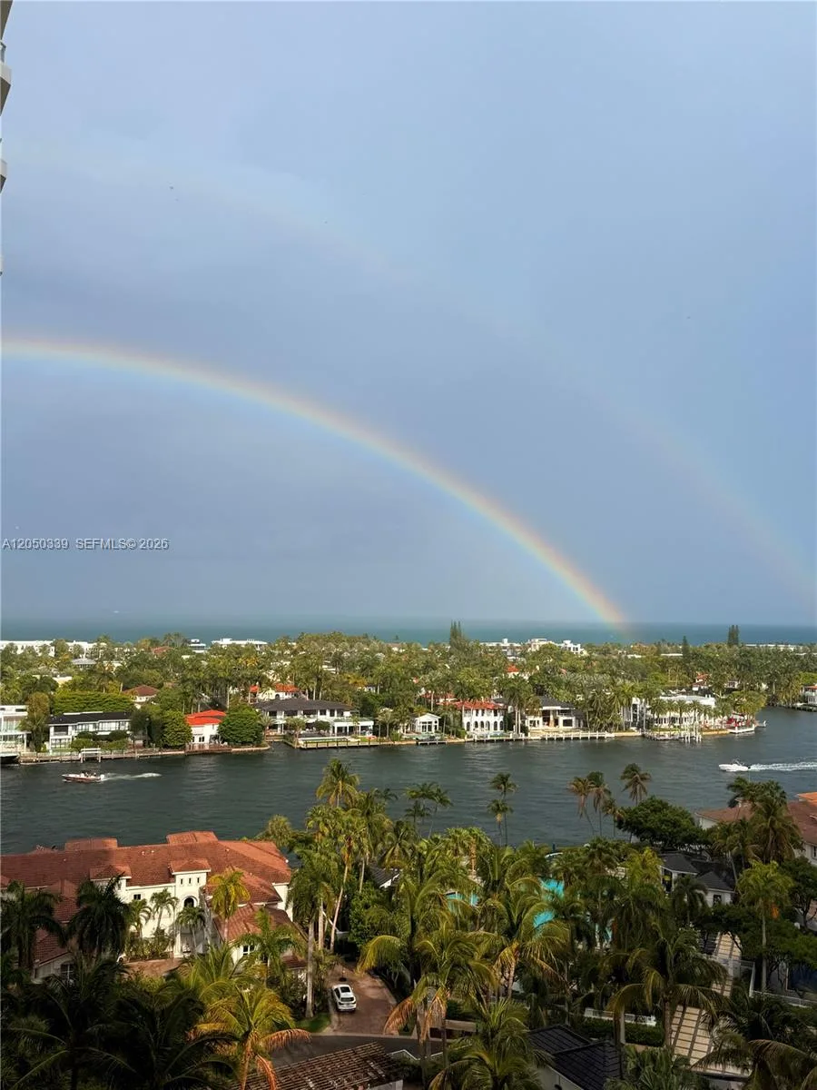 21200 Point Pl # 1403, Aventura, FL 33180
