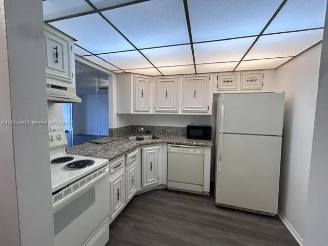 501 Three Islands Blvd # 205, Hallandale Beach, FL 33009 photo 7