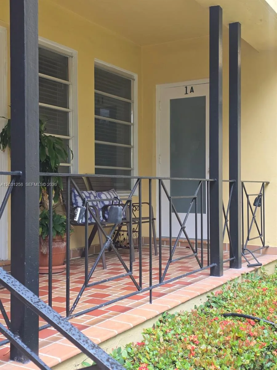 8024 Harding Ave # 1A, Miami Beach, FL 33141