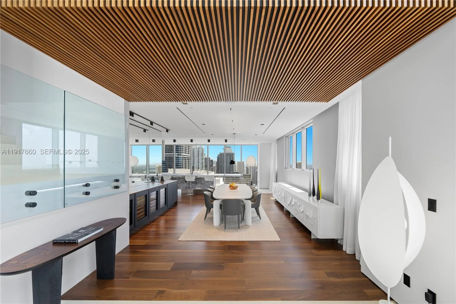 1300 Brickell Bay Dr # 4401, Miami, FL 33131 photo 4