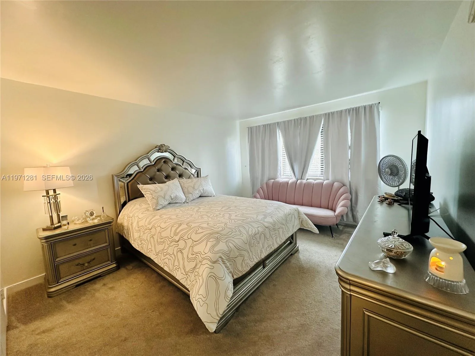 301 Golden Isles Dr # 114, Hallandale Beach, FL 33009 photo 4