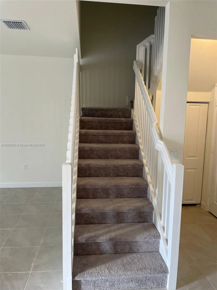 3415 W 112th Ter, Hialeah, FL 33018 photo 7
