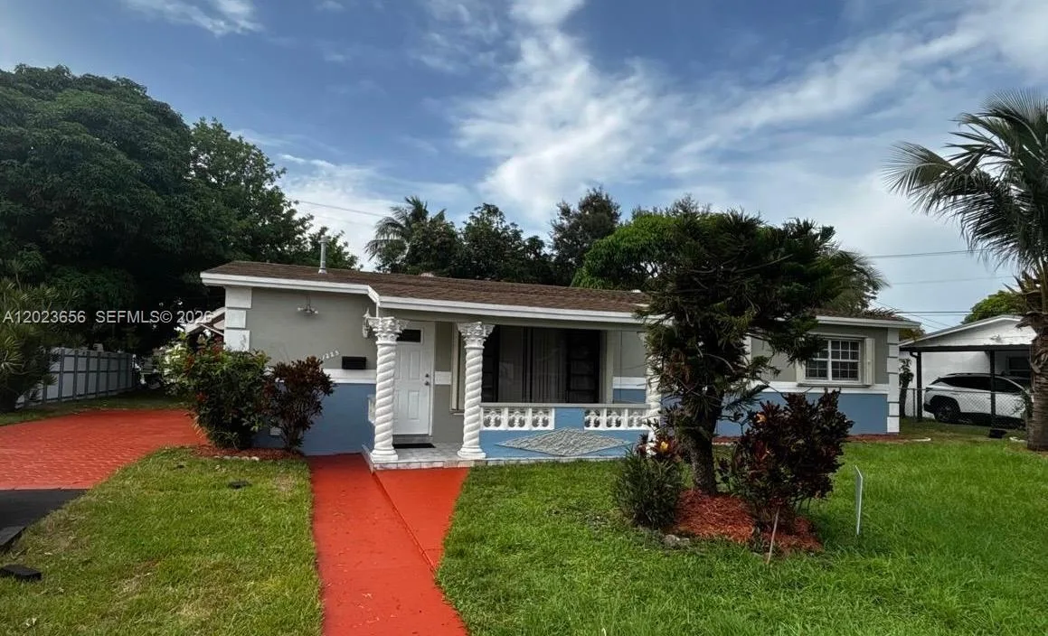 1225 NW 189th Ter, Miami Gardens, FL 33169