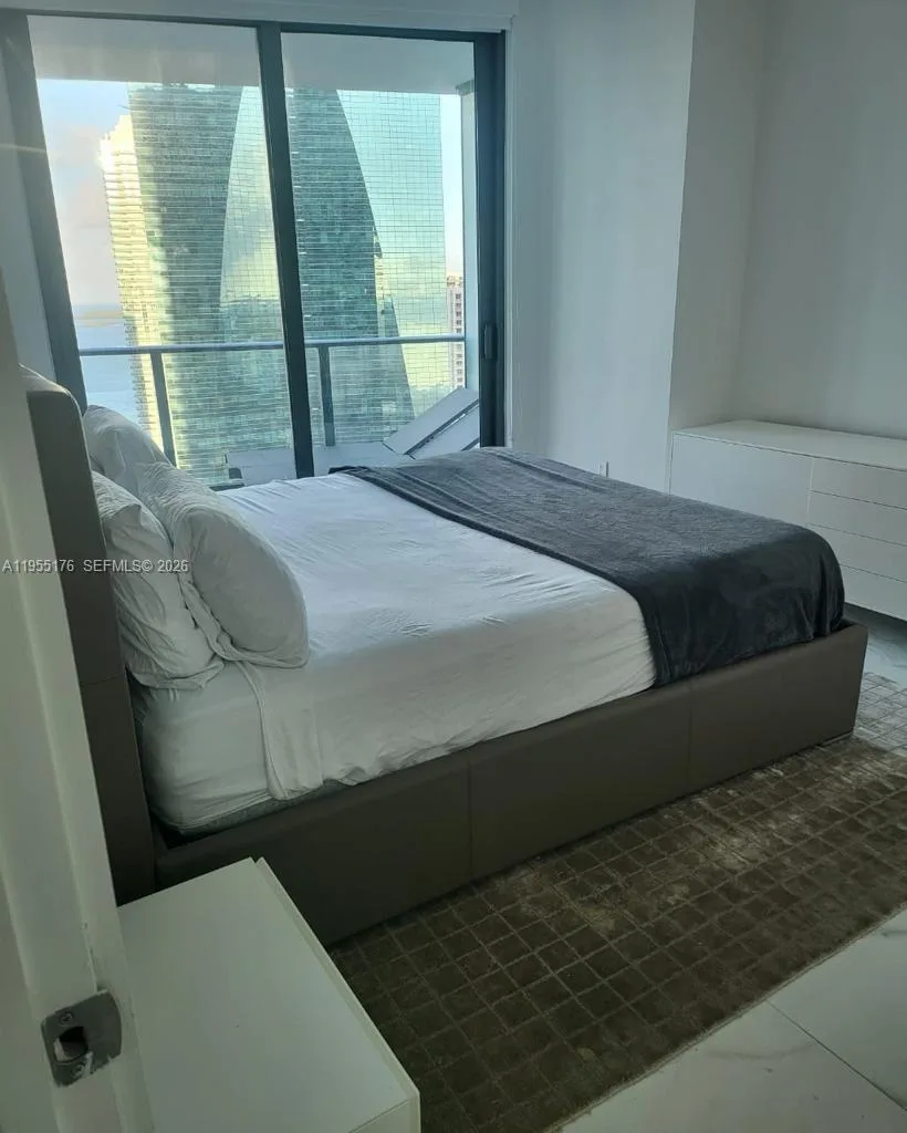 1300 S Miami Ave # 2501, Miami, FL 33130 photo 10