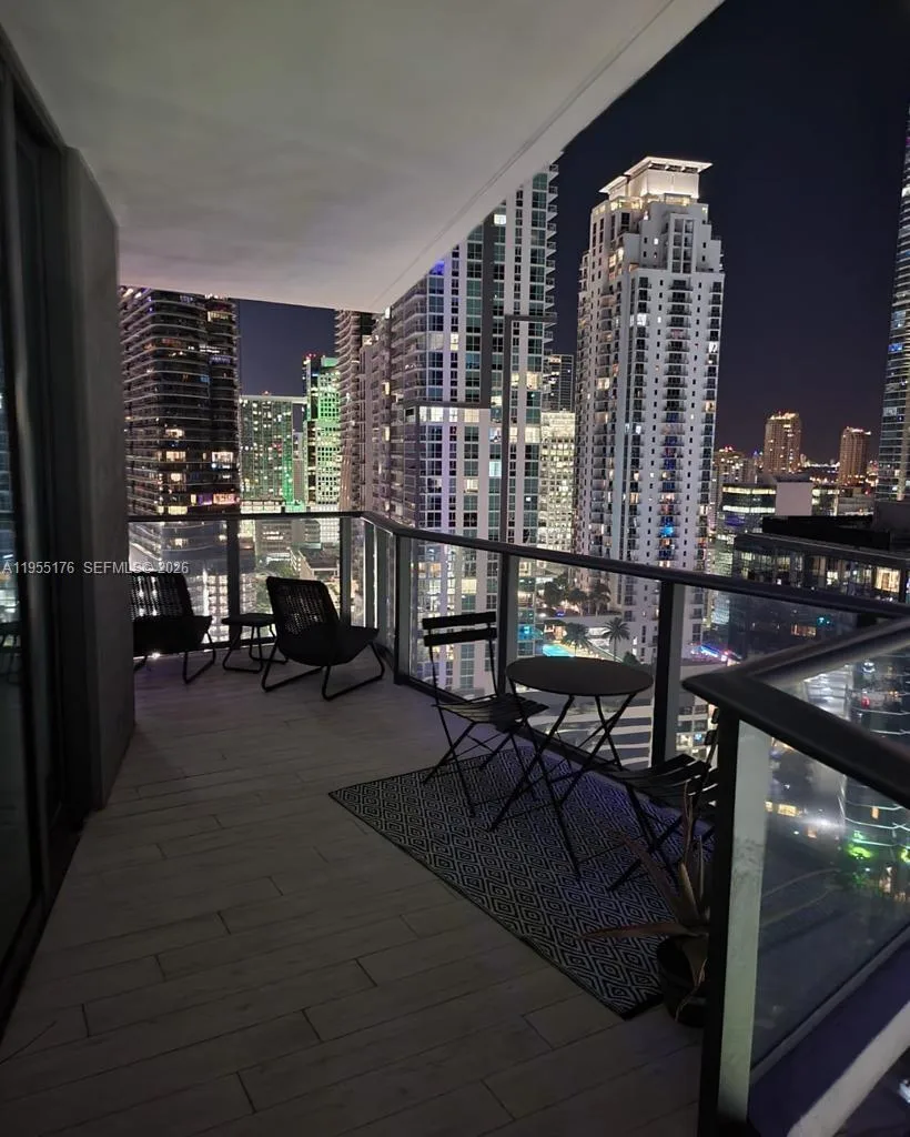 1300 S Miami Ave # 2501, Miami, FL 33130 — zdjęcie 4