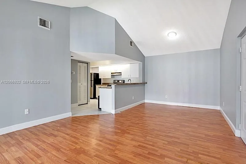 18830 NW 57th Ave # 304, Hialeah, FL 33015 photo 9