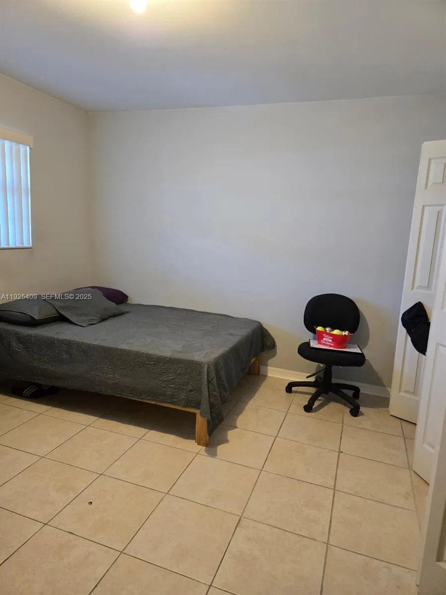 7837 Golf Cir Dr # 310, Margate, FL 33063 photo 3