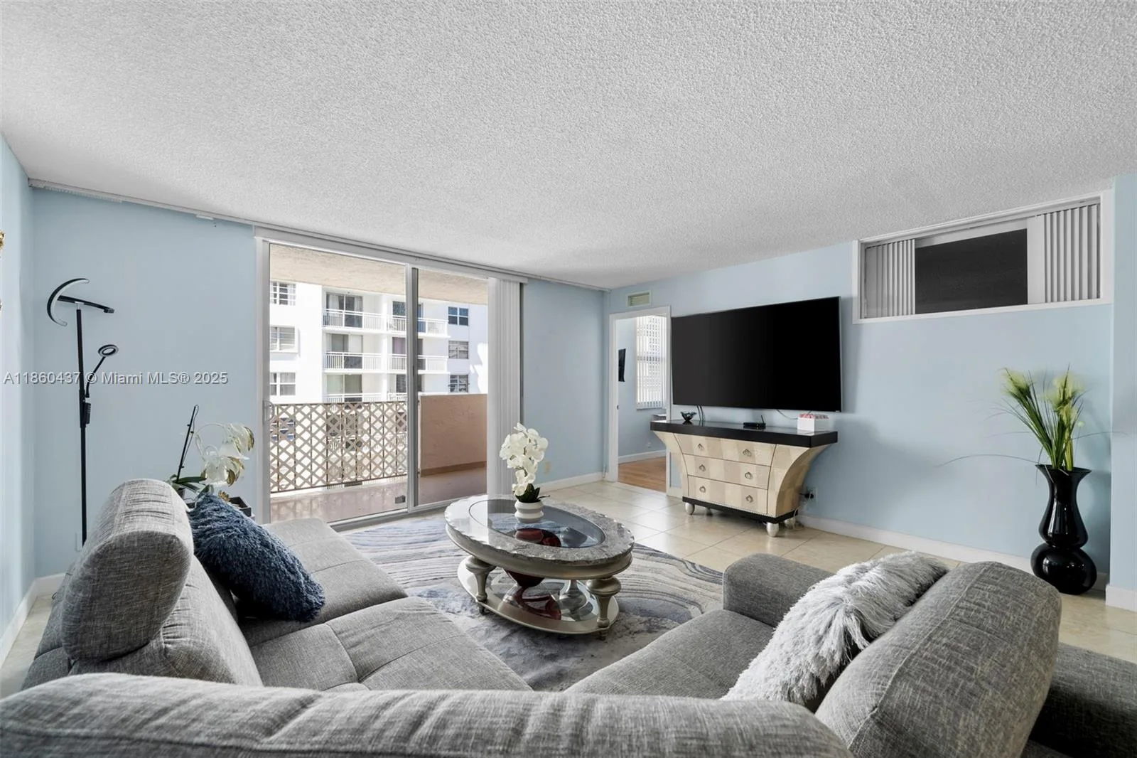 1865 S Ocean Dr # 11D, Hallandale Beach, FL 33009 photo 4