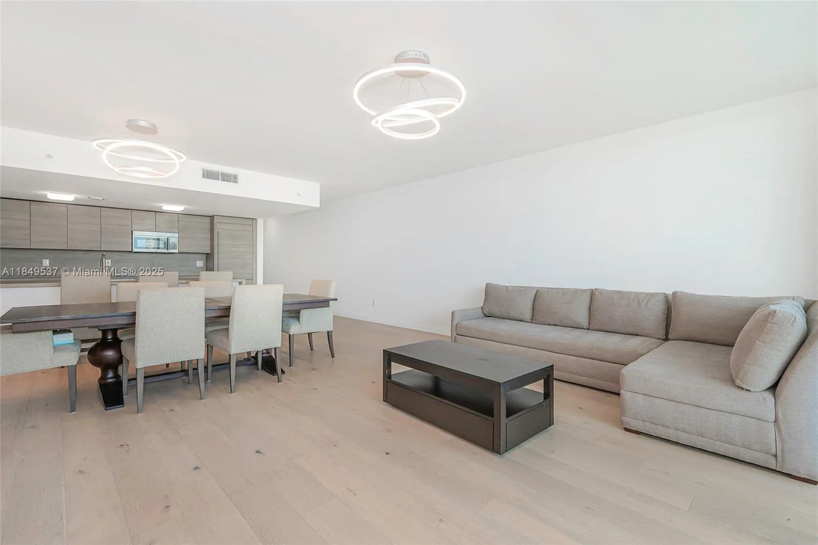 400 Sunny Isles Blvd # 1819 ONE LEVEL, Sunny Isles Beach, FL 33160 photo 12