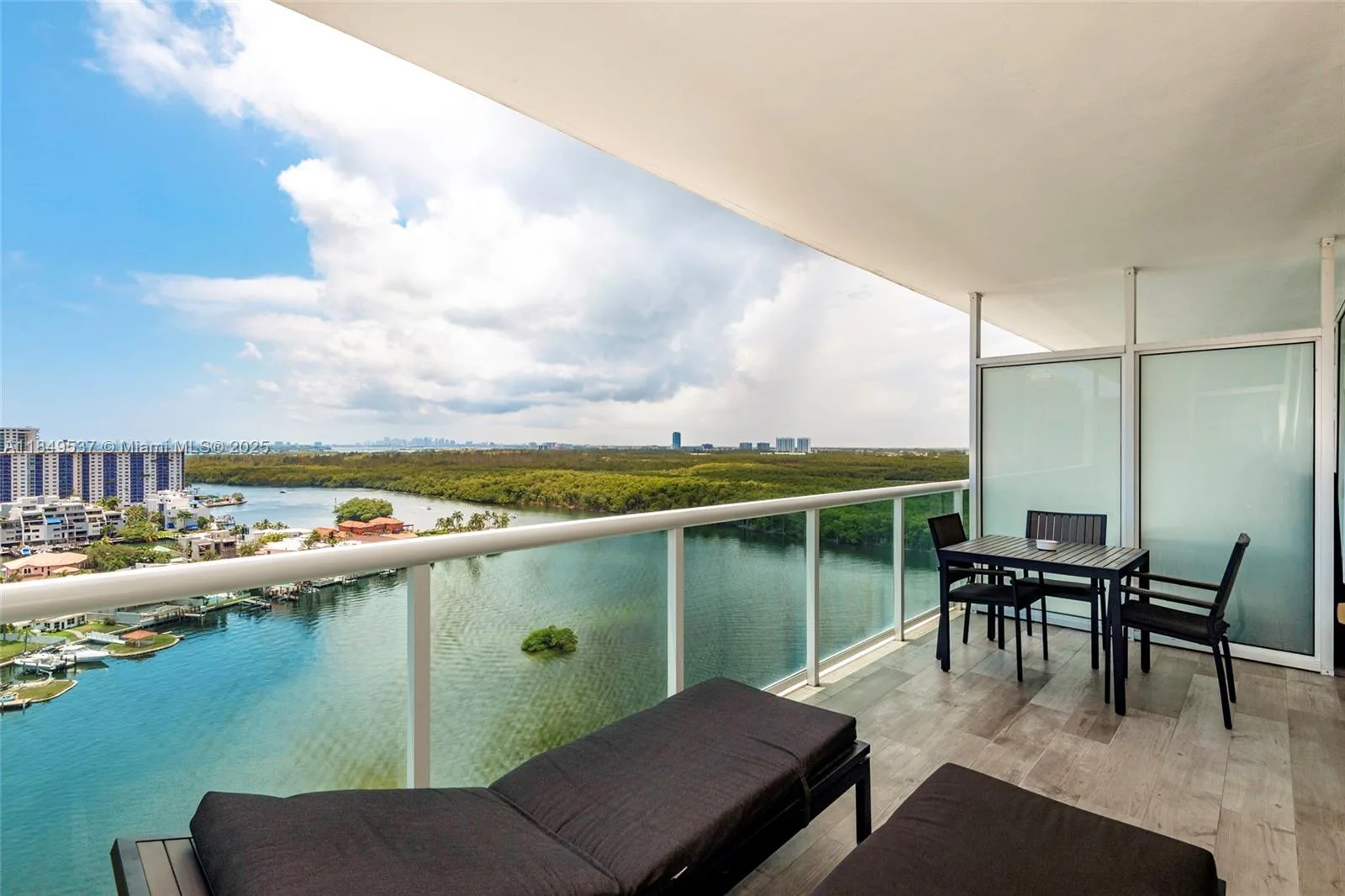 400 Sunny Isles Blvd # 1819 ONE LEVEL, Sunny Isles Beach, FL 33160 photo 6