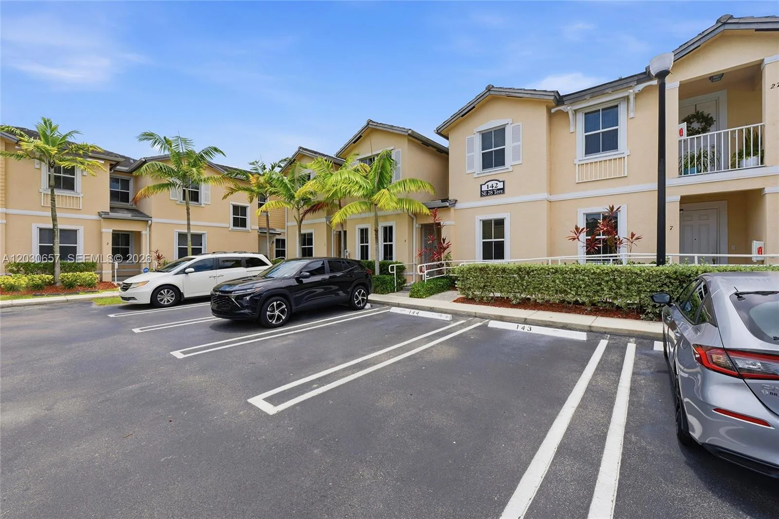 142 SE 28th Ter # 6, Homestead, FL 33033 photo 3