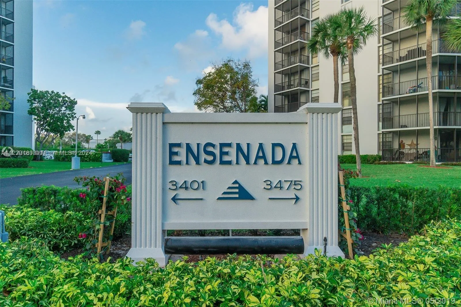 3401 N Country Club Dr # 406, Aventura, FL 33180 photo 2