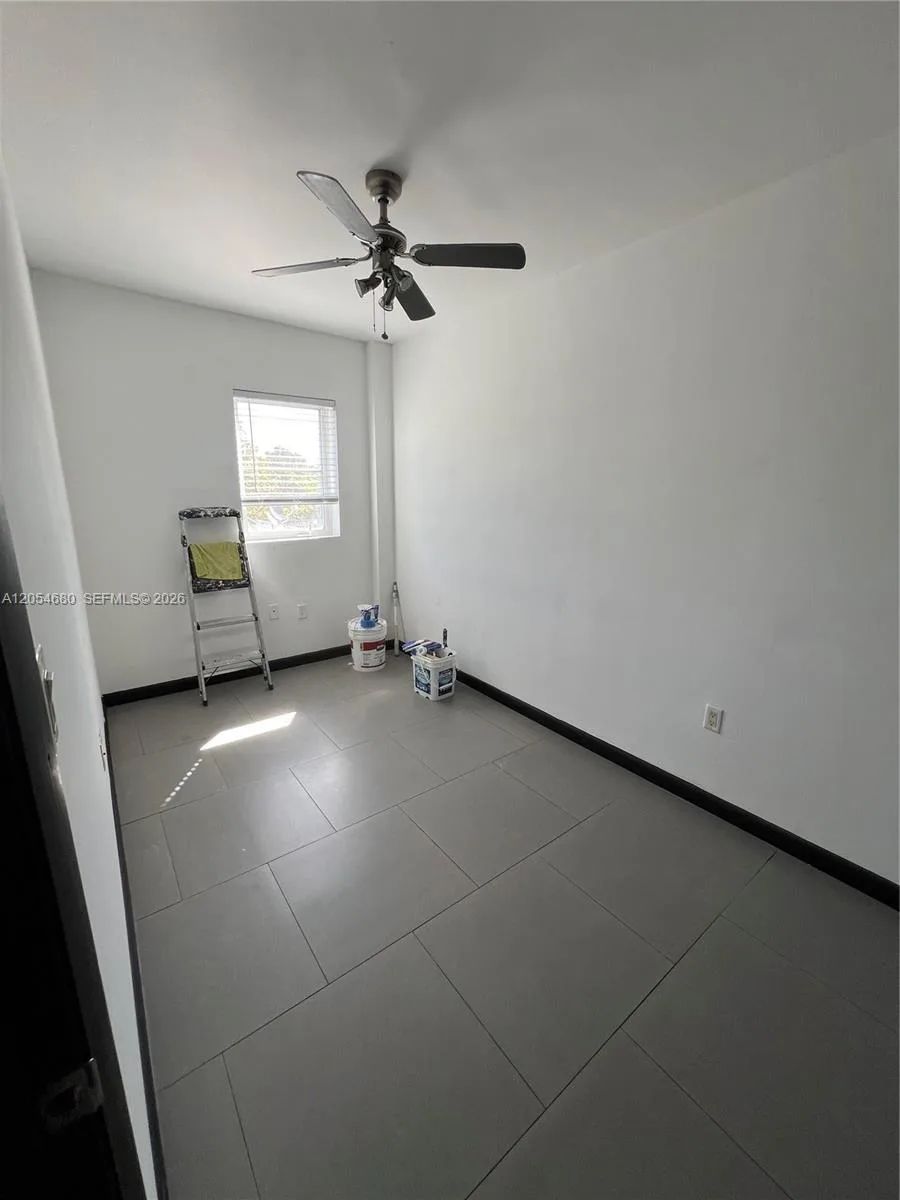 1876 SW 11th Ter # 205, Miami, FL 33135 photo 5