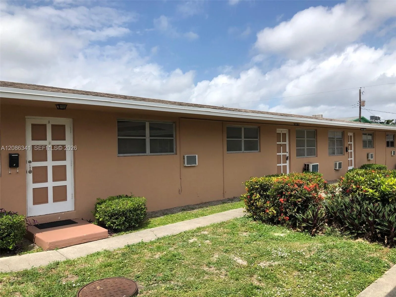 2417 Polk St # 2, Hollywood, FL 33020