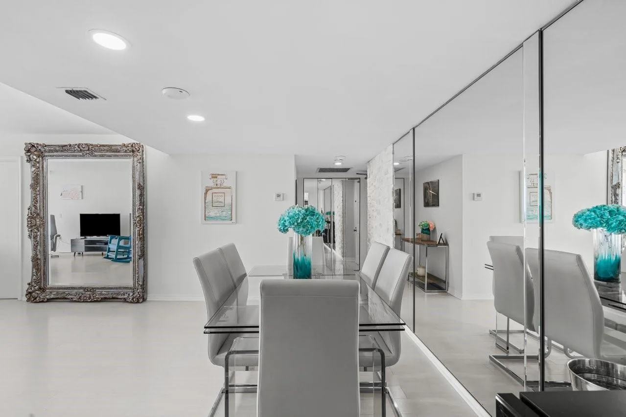 5600 N Flagler Drive # 2004, West Palm Beach, FL 33407