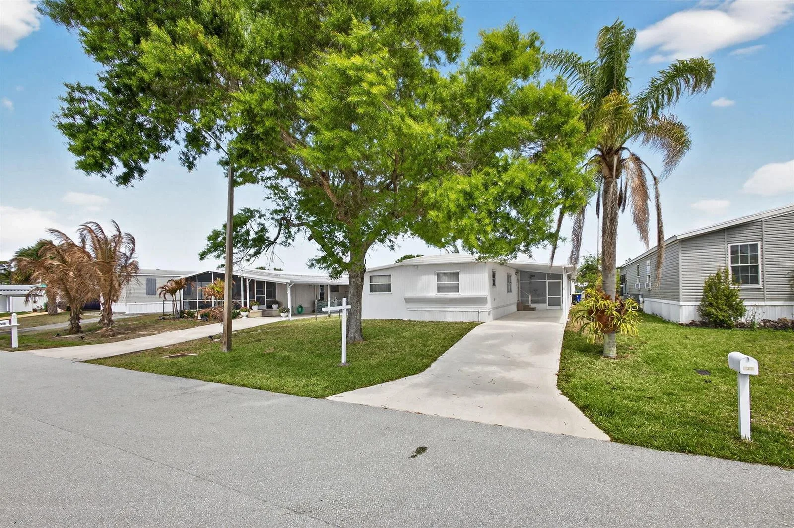 7338 SE Redbird Circle, Hobe Sound, FL 33455