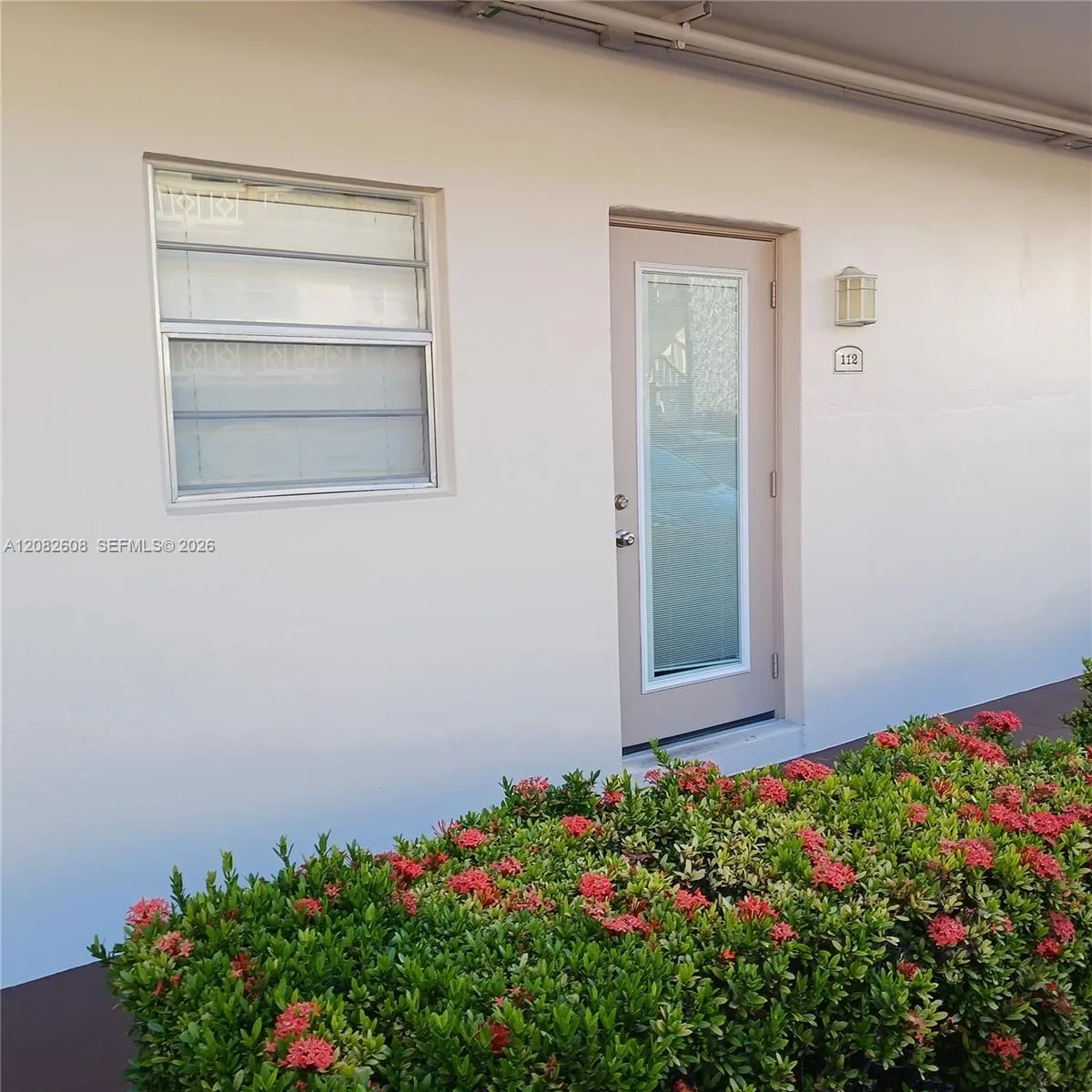 5181 W Oakland Park Blvd # 112, Lauderdale Lakes, FL 33313