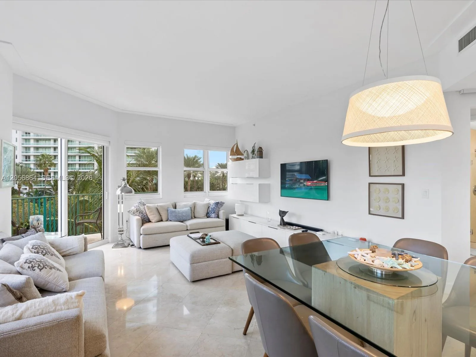 20000 E Country Club Dr # 416, Aventura, FL 33180 photo 8