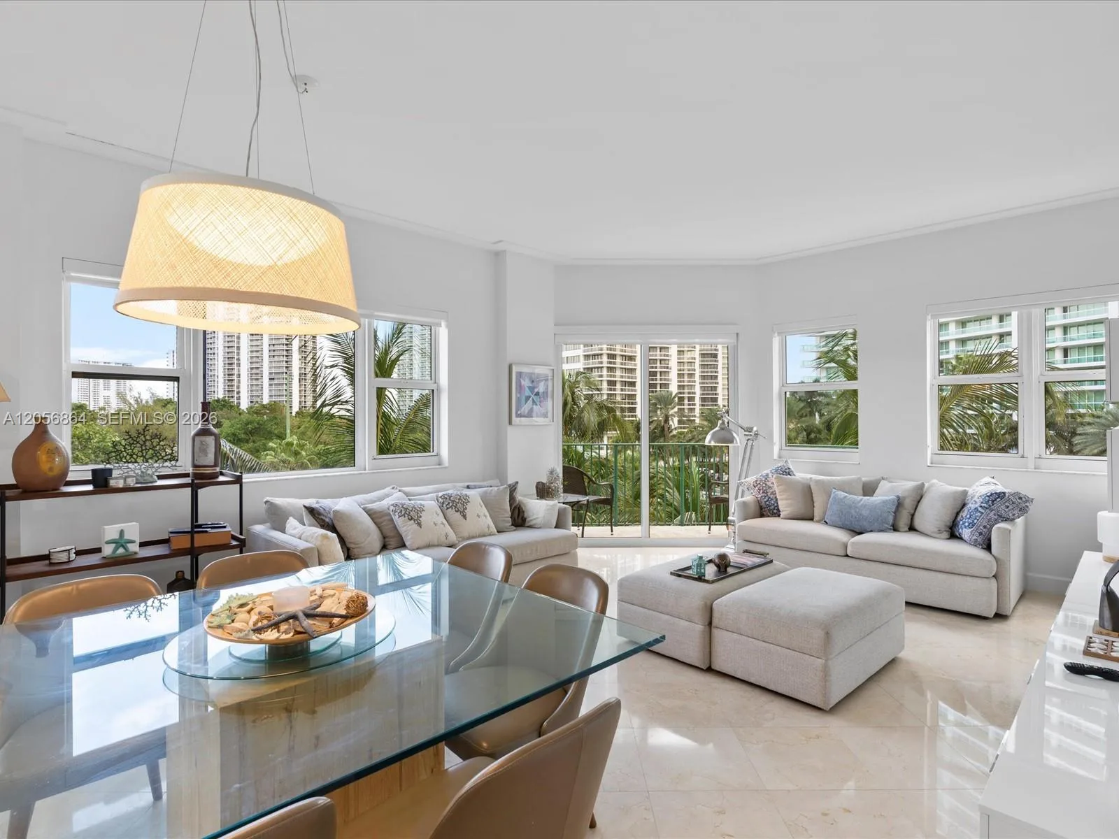 20000 E Country Club Dr # 416, Aventura, FL 33180 photo 9