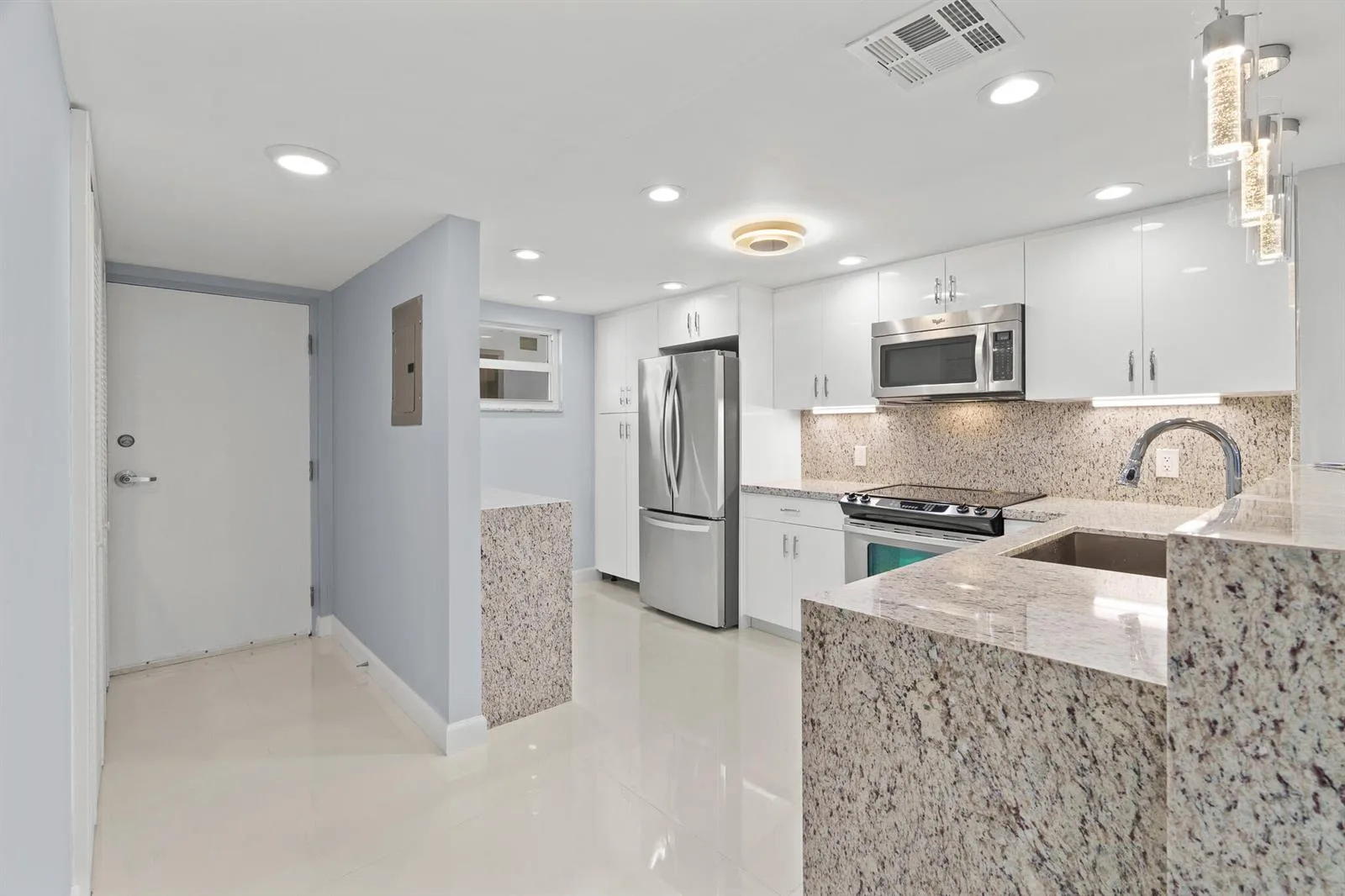 3580 S Ocean Boulevard # 8b, South Palm Beach, FL 33480 photo 5