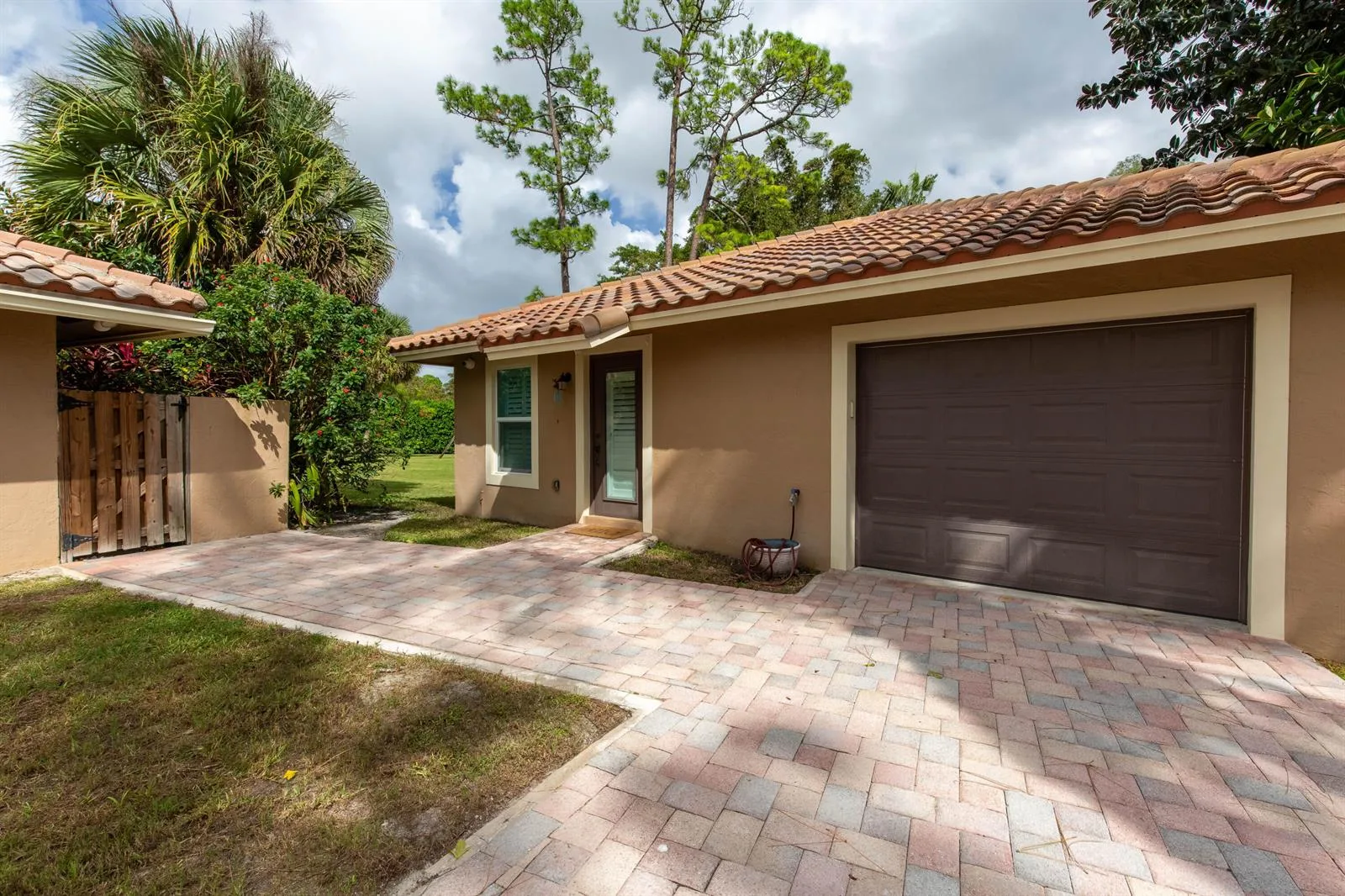 352 WINDOW ROCK Drive, Wellington, FL 33414 photo 2