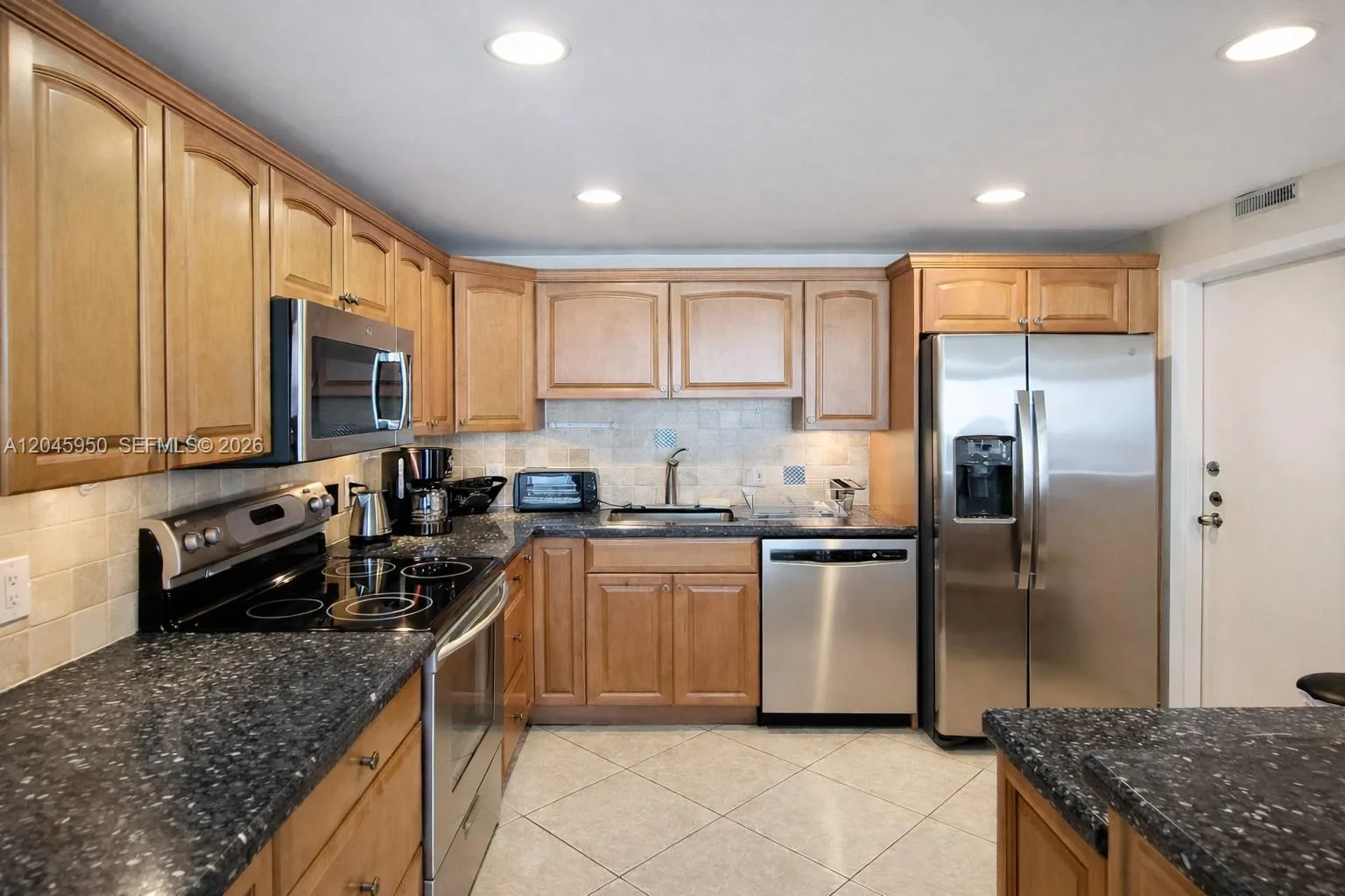 2101 S Ocean Dr # 606, Hollywood, FL 33019 photo 6