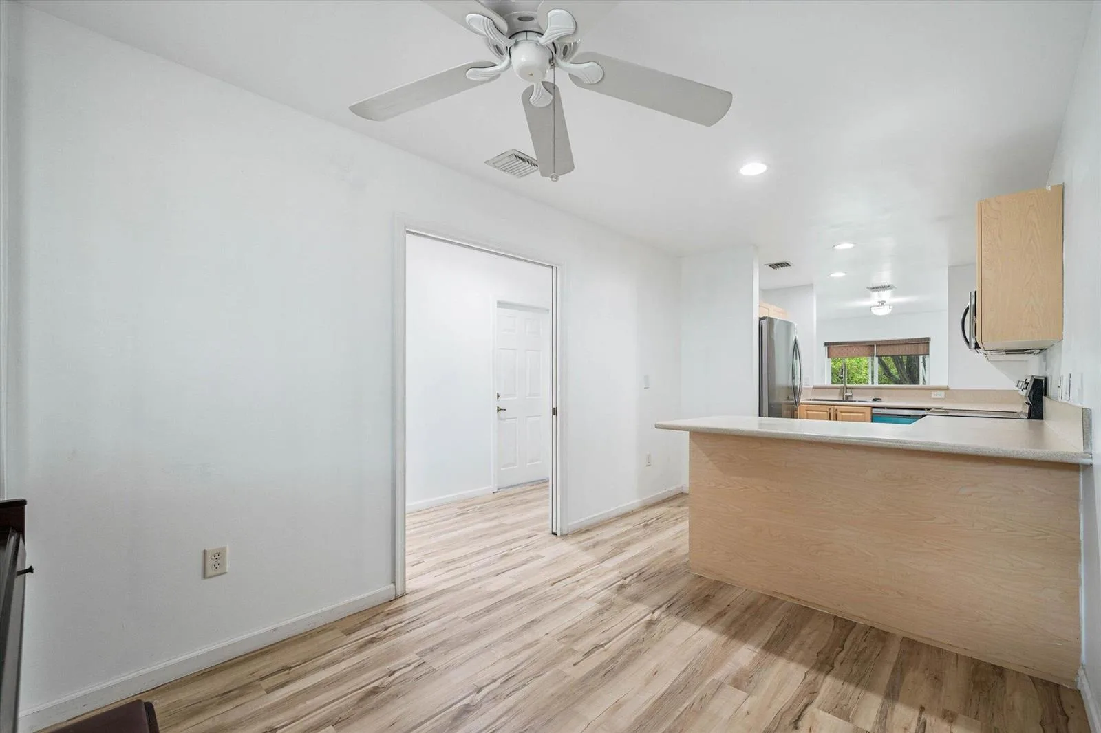 2030 NW 99th Way, Sunrise, FL 33322 photo 10