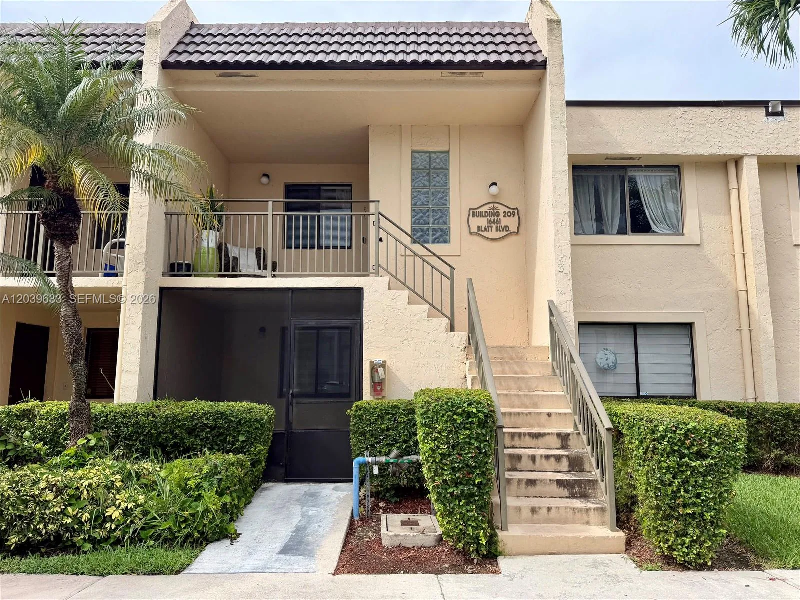 16461 Blatt Blvd # 103, Weston, FL 33326