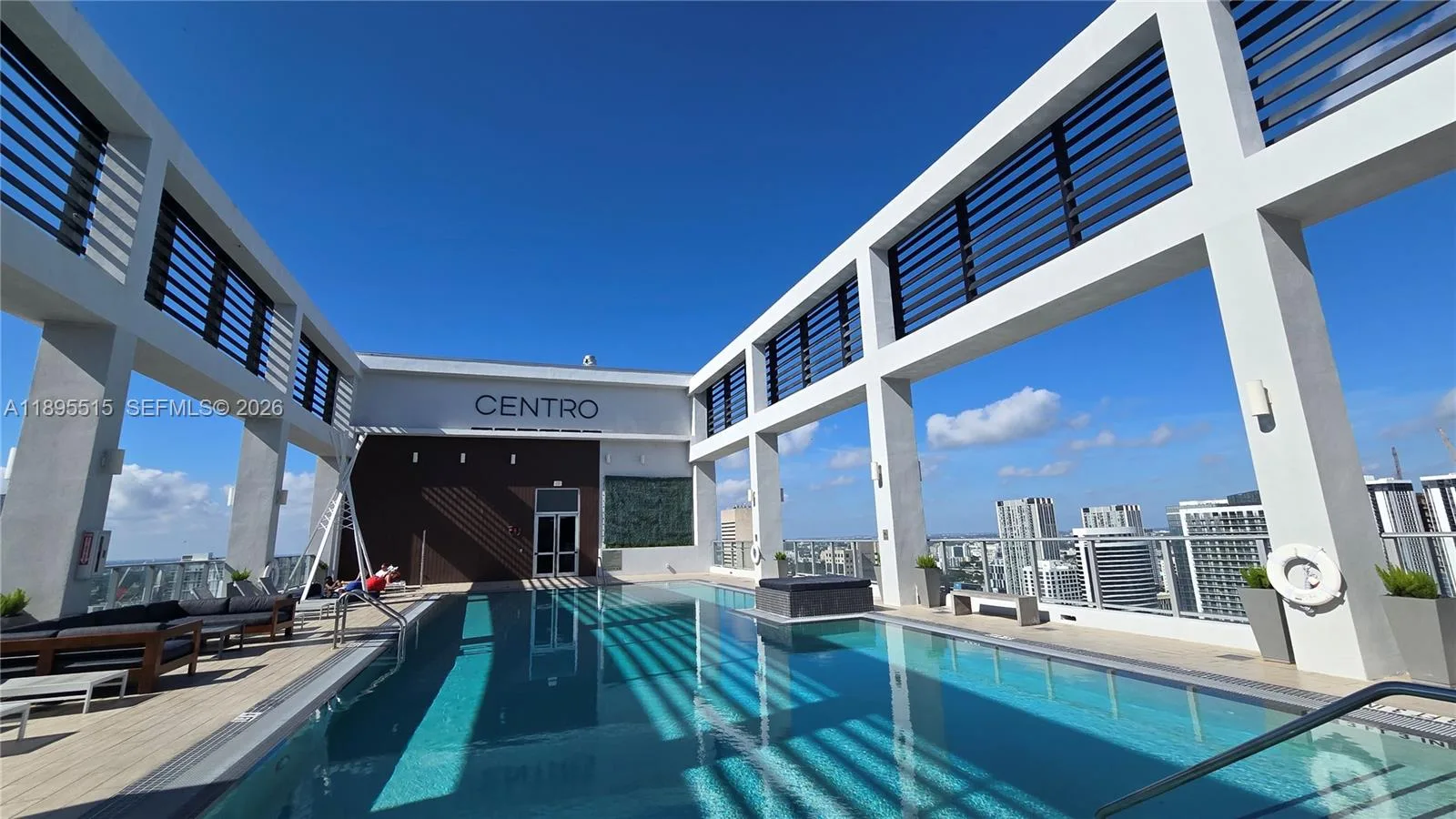 151 SE 1st St # 3003, Miami, FL 33131 photo 10