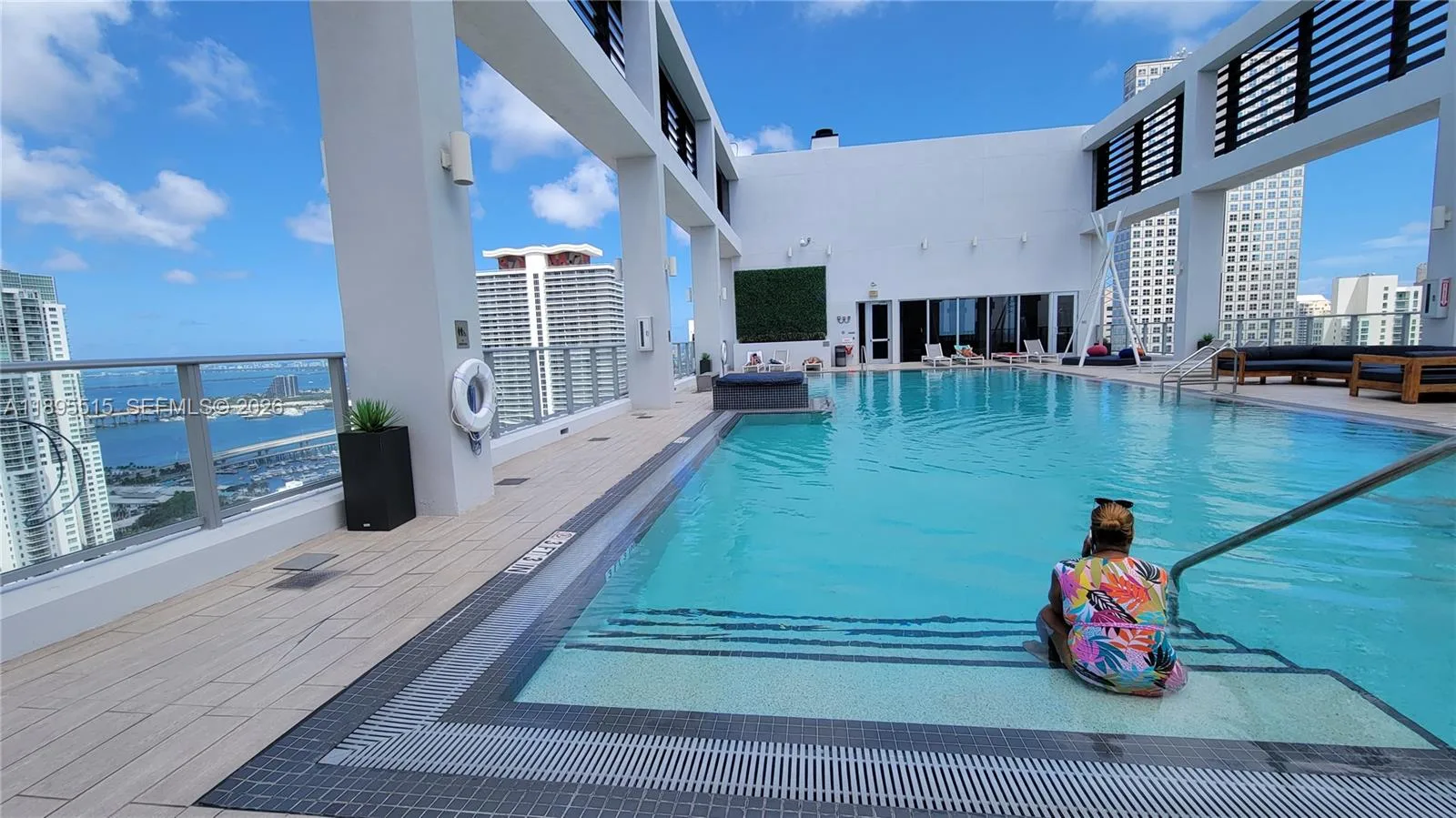 151 SE 1st St # 3003, Miami, FL 33131 photo 12
