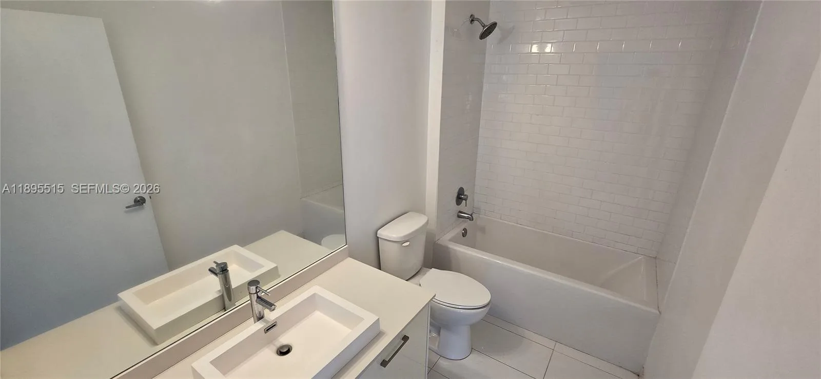 151 SE 1st St # 3003, Miami, FL 33131 photo 5