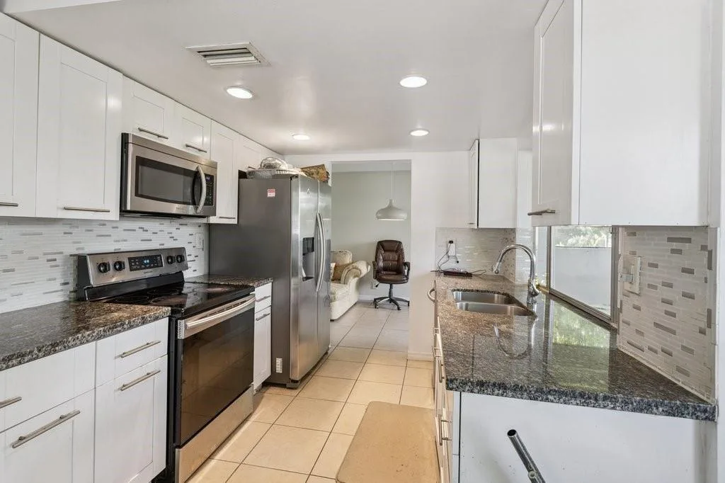 6708 NW 57th Drive, Tamarac, FL 33321 photo 2