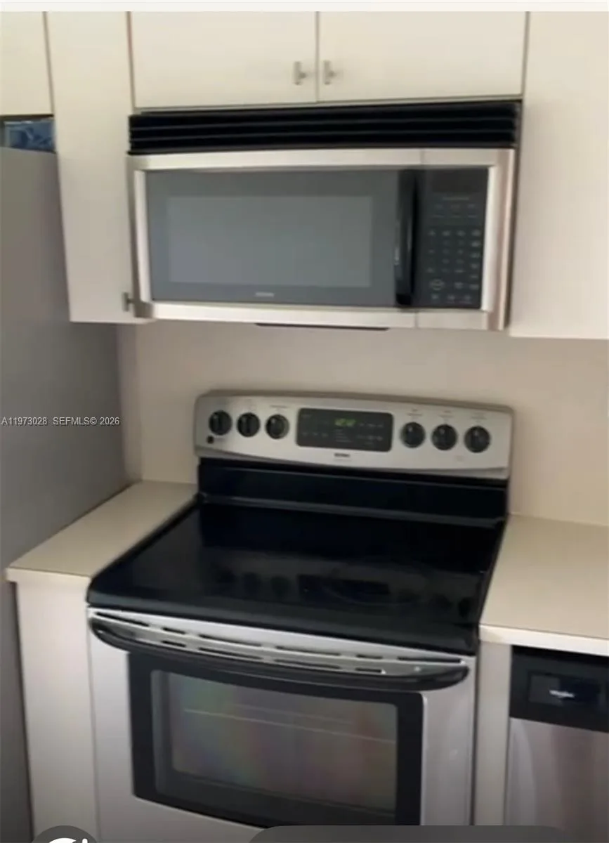 1270 SE 26th St # 204, Homestead, FL 33035 photo 6