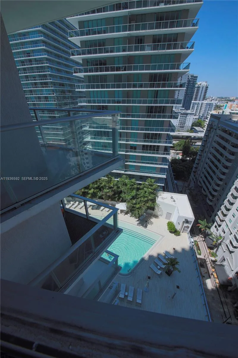 1100 S Miami Ave # 1707, Miami, FL 33130 photo 7
