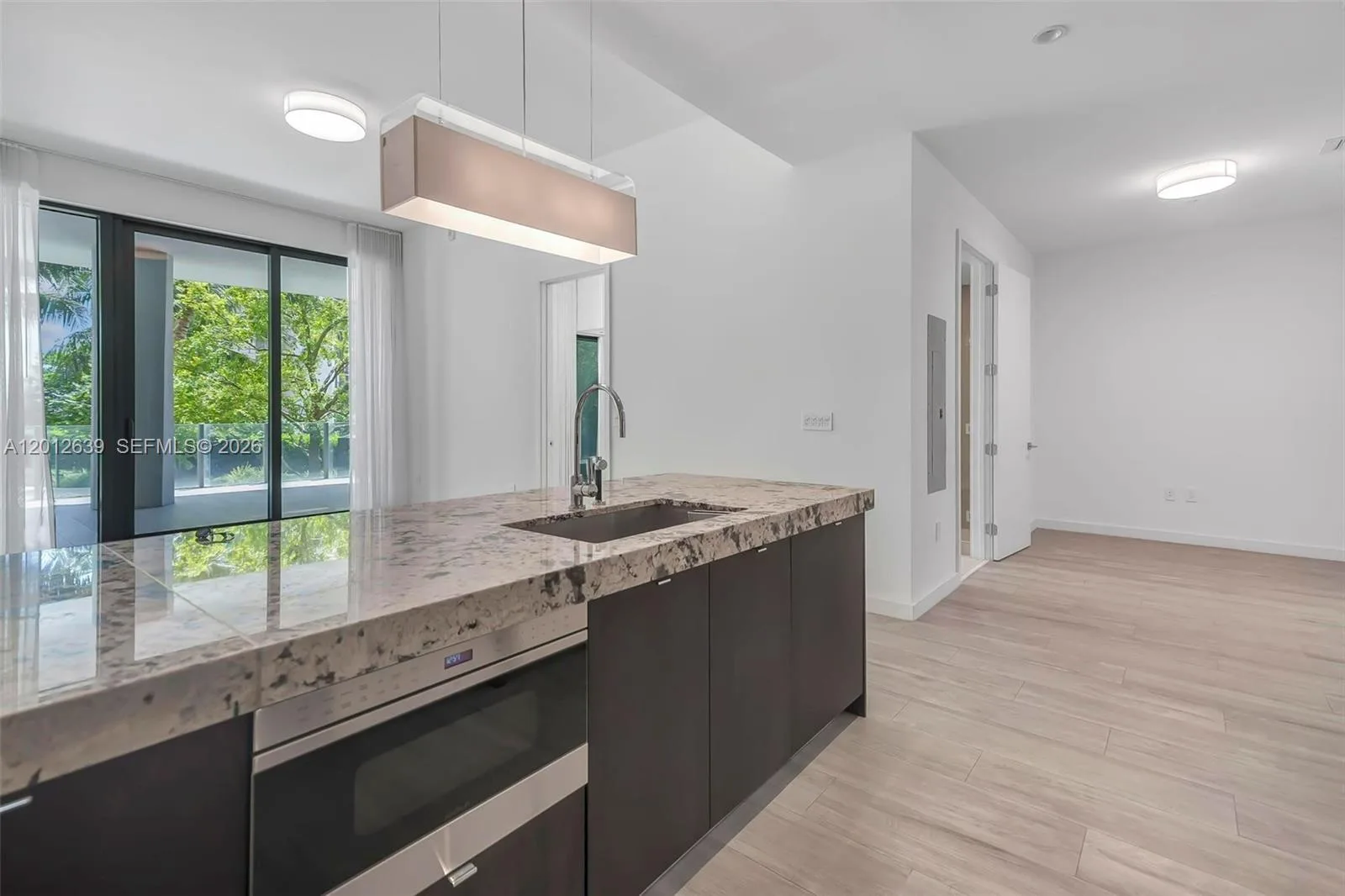 2831 S Bayshore Dr # 402, Miami, FL 33133