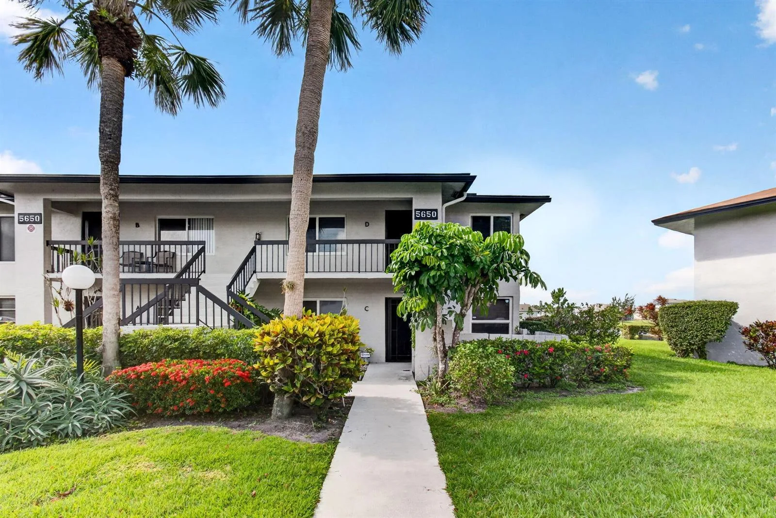5650 Spindle Palm Court # D, Delray Beach, FL 33484 photo 2