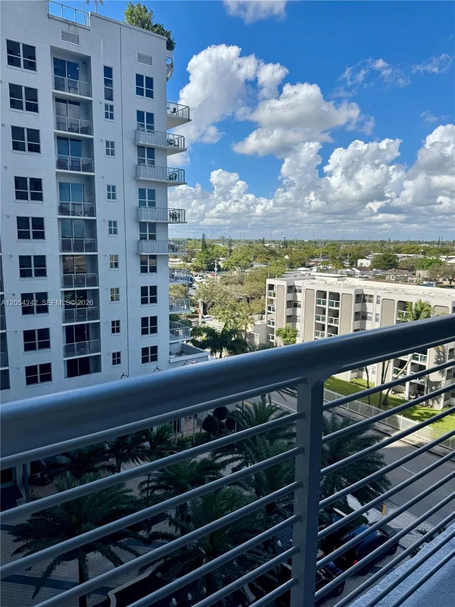 1776 Polk St # 705, Hollywood, FL 33020 photo 11