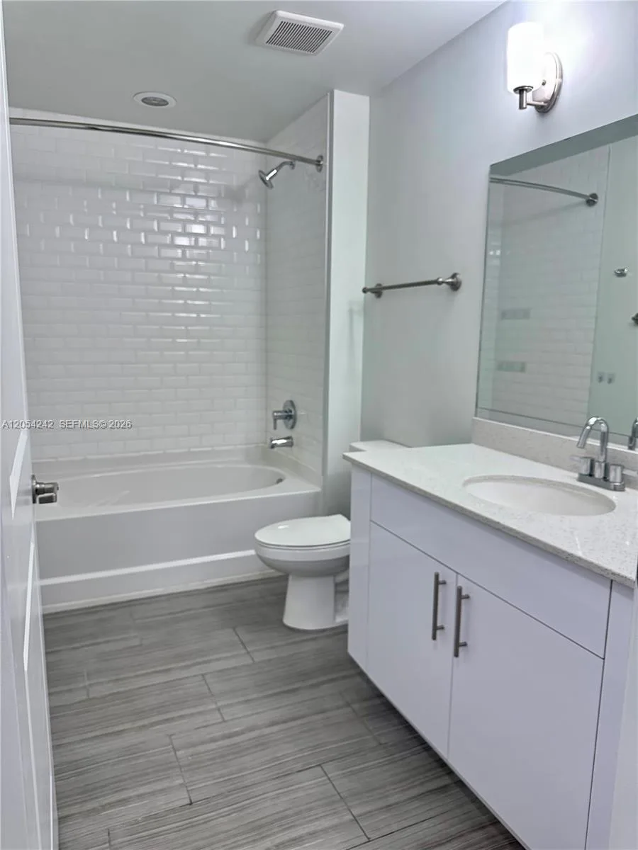 1776 Polk St # 705, Hollywood, FL 33020 photo 8