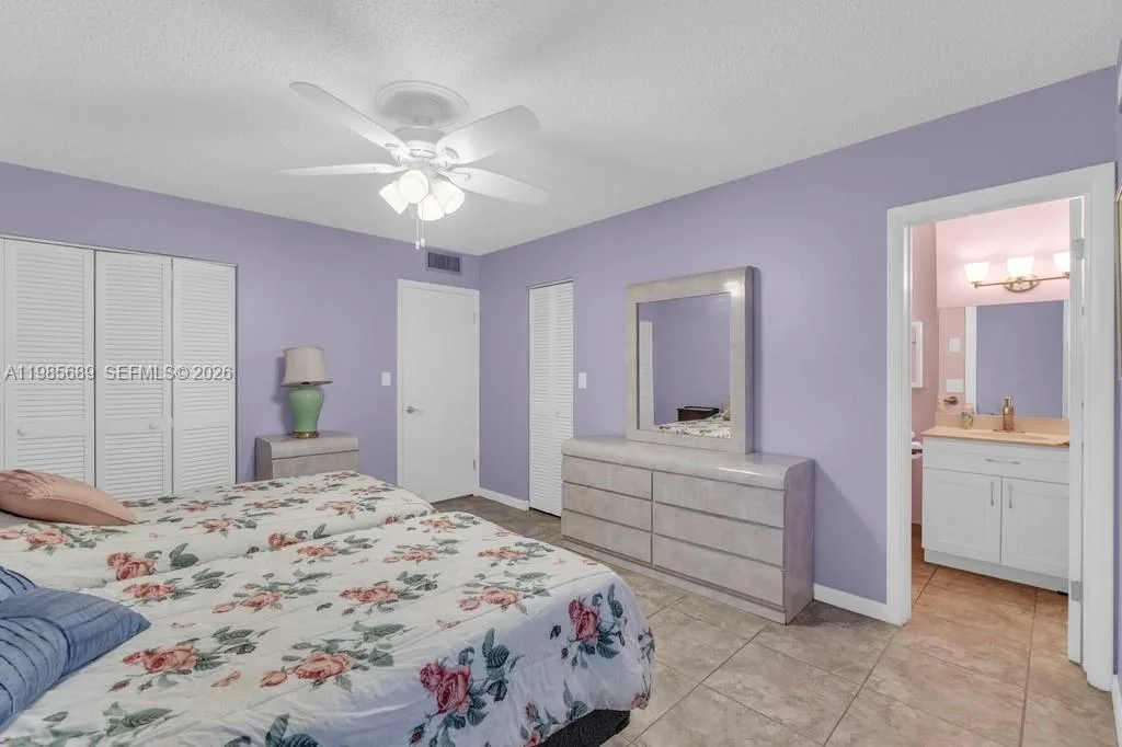 5300 Washington St # J218, Hollywood, FL 33021 photo 6
