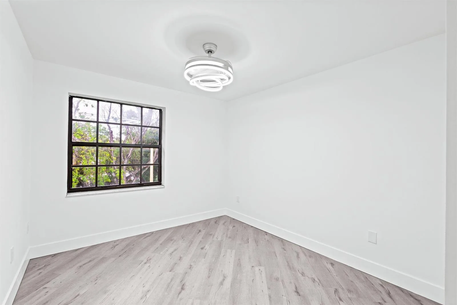 5131 Europa Drive # I, Boynton Beach, FL 33437 photo 11