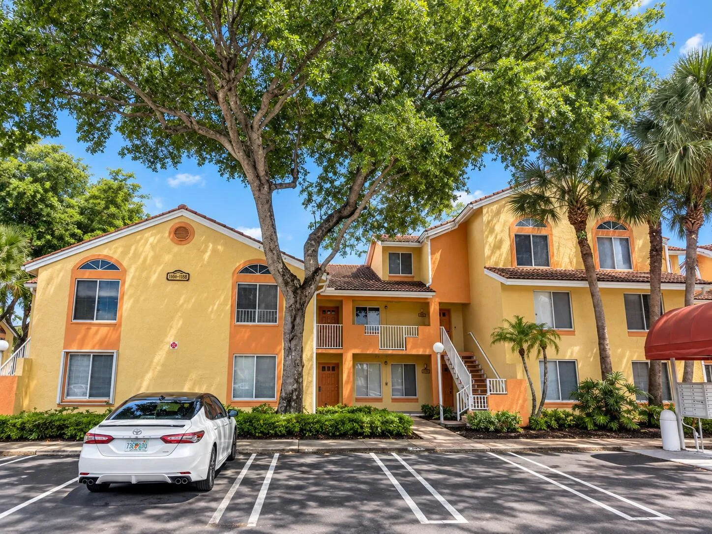 1172 CORAL CLUB Drive # 1172, Coral Springs, FL 33071