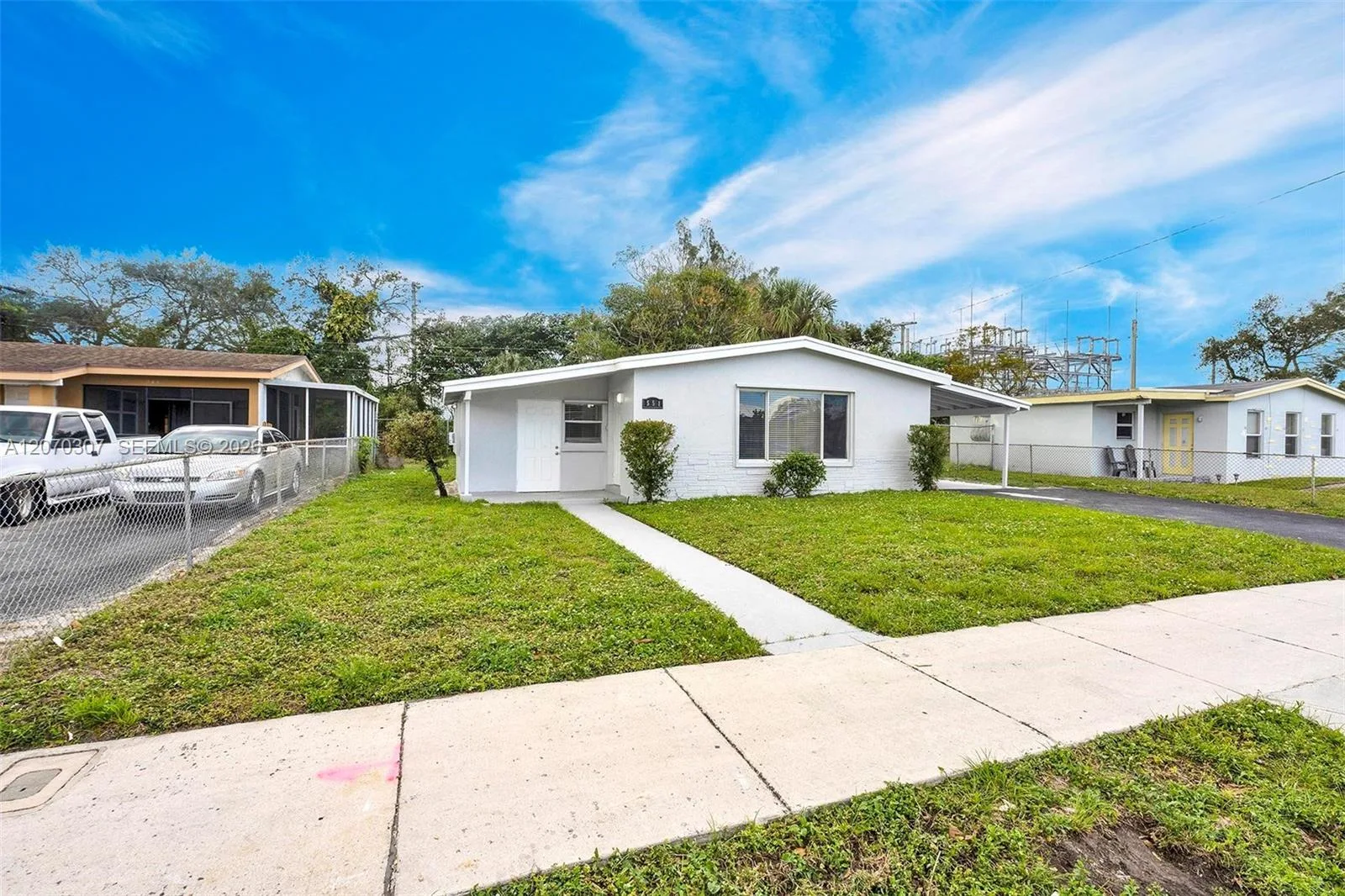551 NW 30th Ter, Fort Lauderdale, FL 33311 photo 4