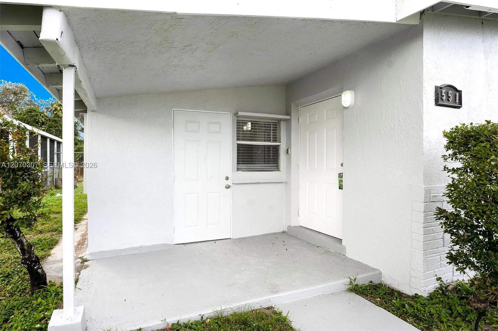 551 NW 30th Ter, Fort Lauderdale, FL 33311 photo 5