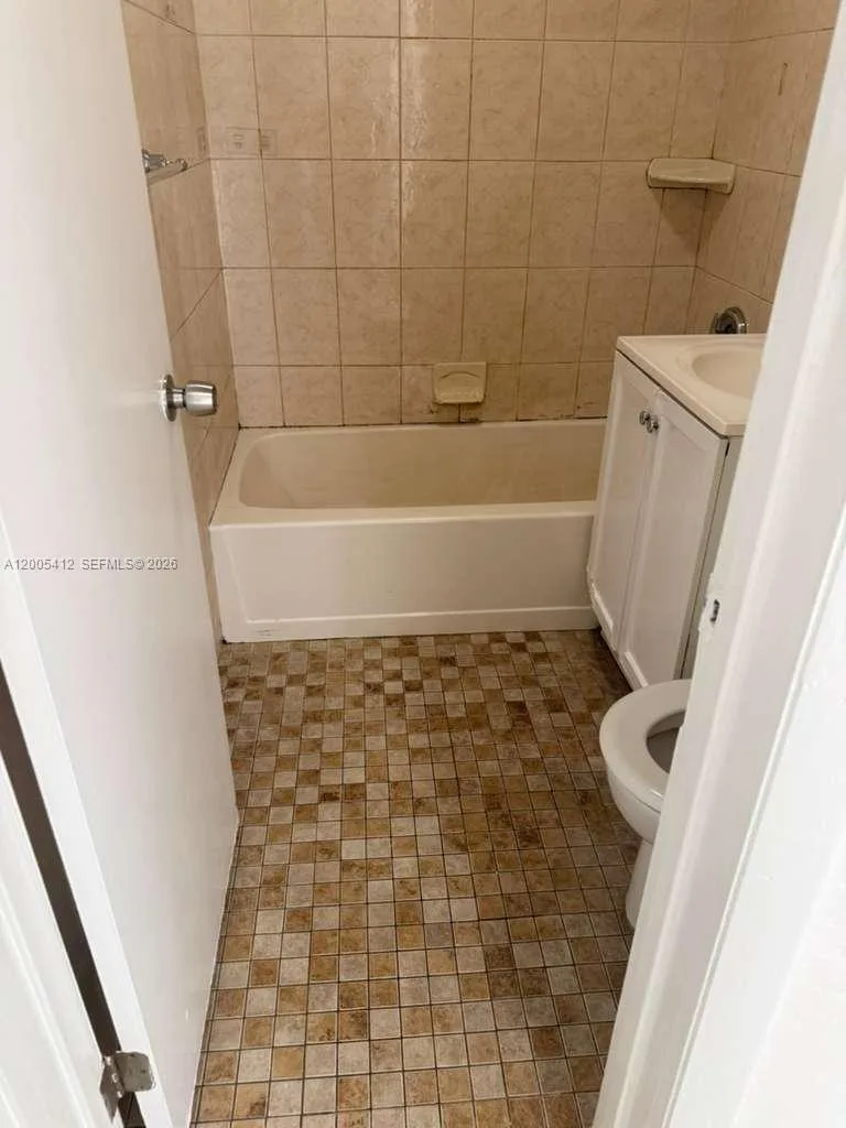 1942 Adams St # 1944, Hollywood, FL 33020 photo 5