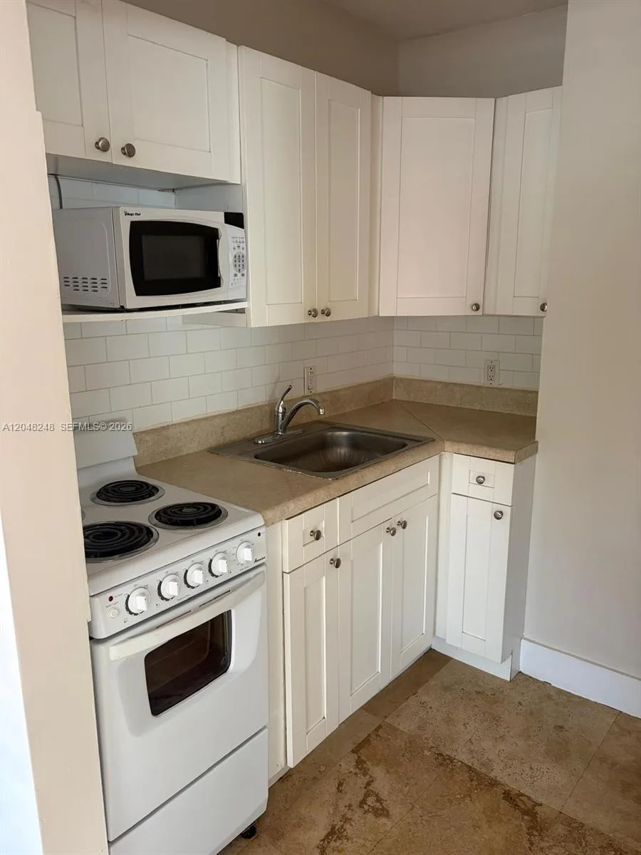 544 NE 62nd St # 544-8, Miami, FL 33138 photo 5