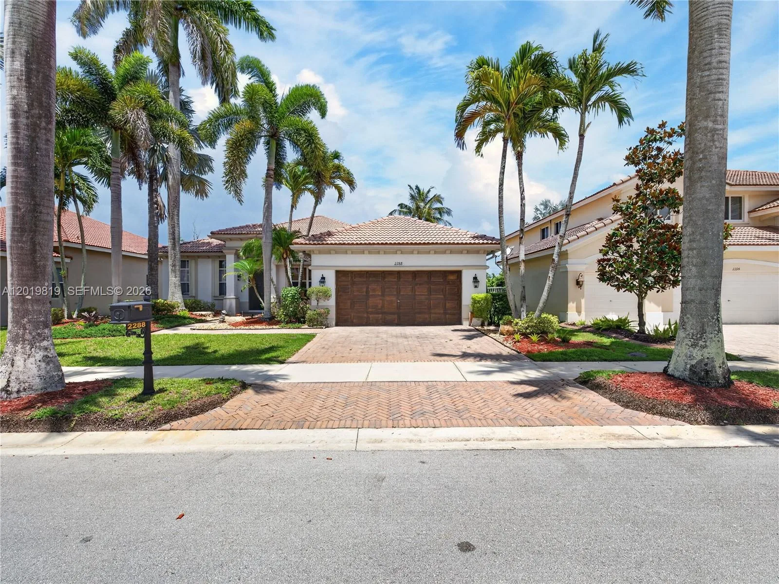 2288 Quail Roost Dr, Weston, FL 33327