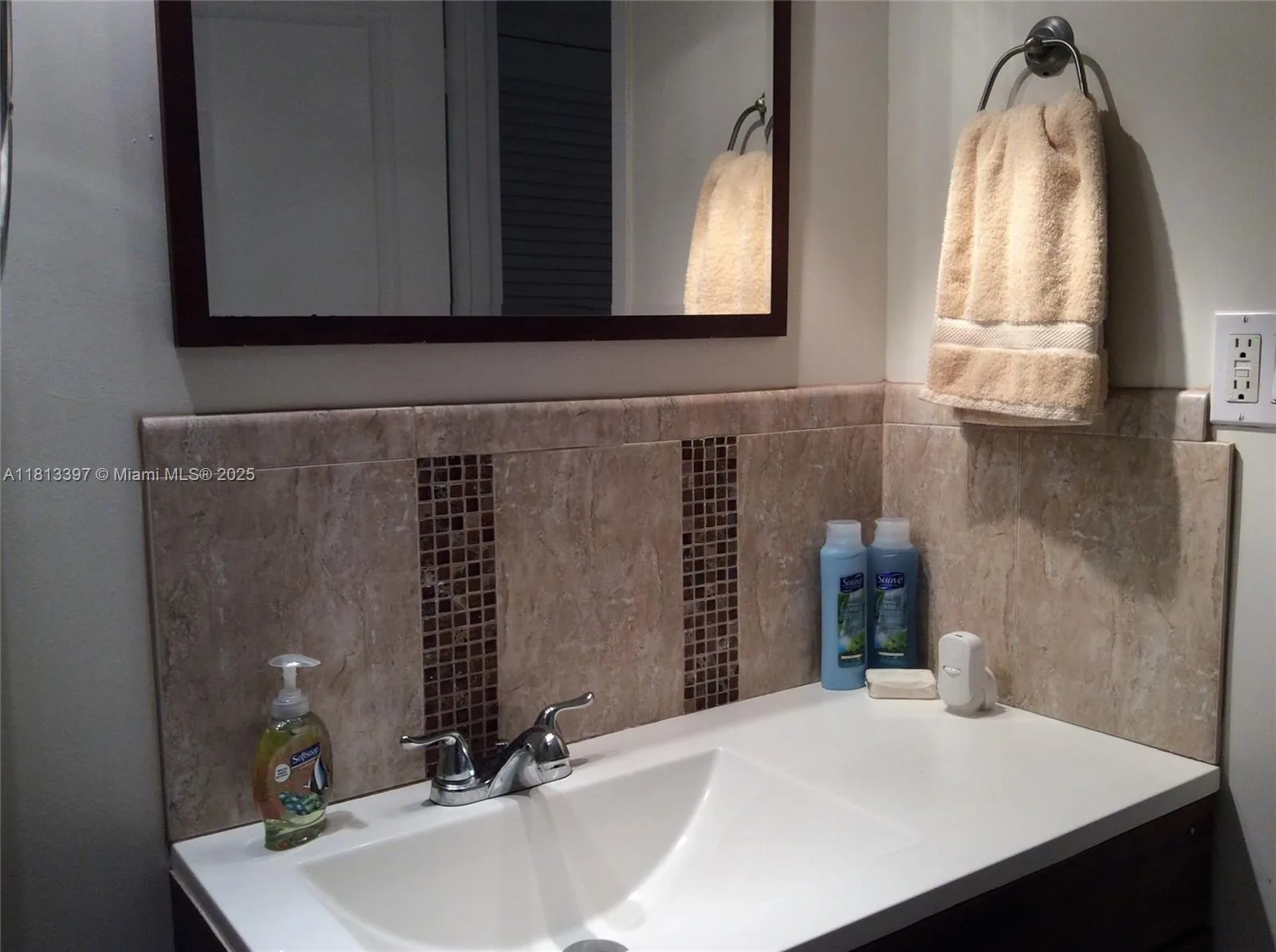100 Lincoln Rd # 1214, Miami Beach, FL 33139 photo 5