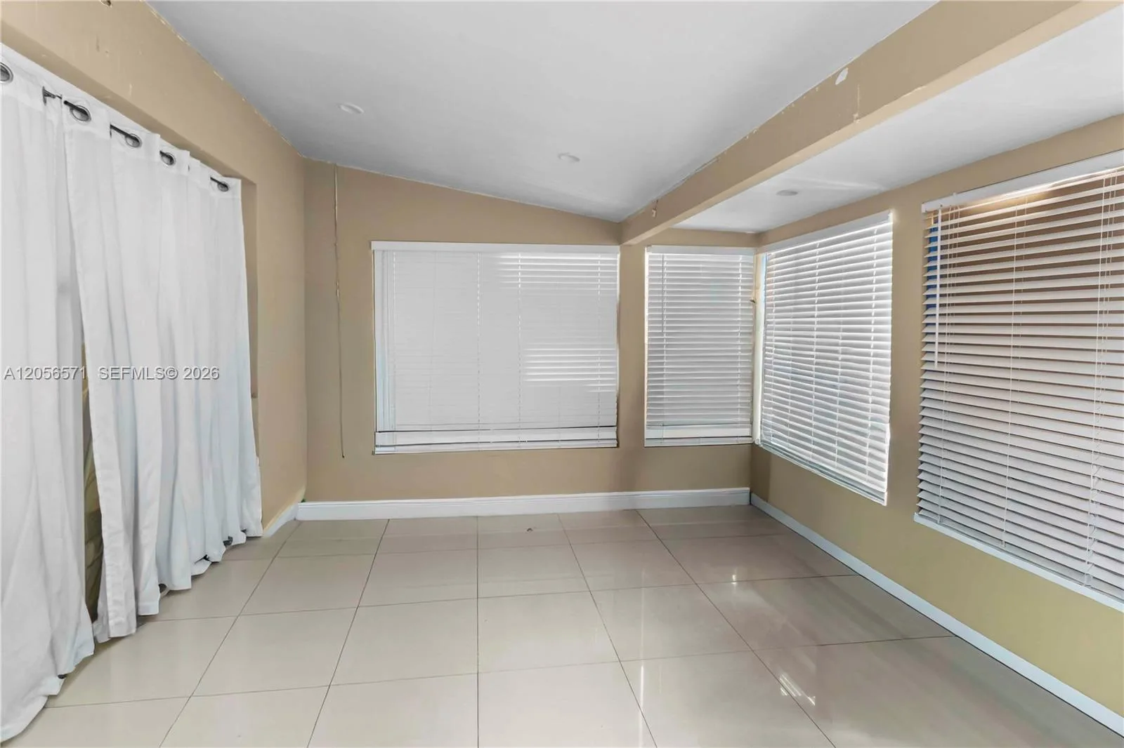 3080 SW 5th St, Miami, FL 33135 photo 12