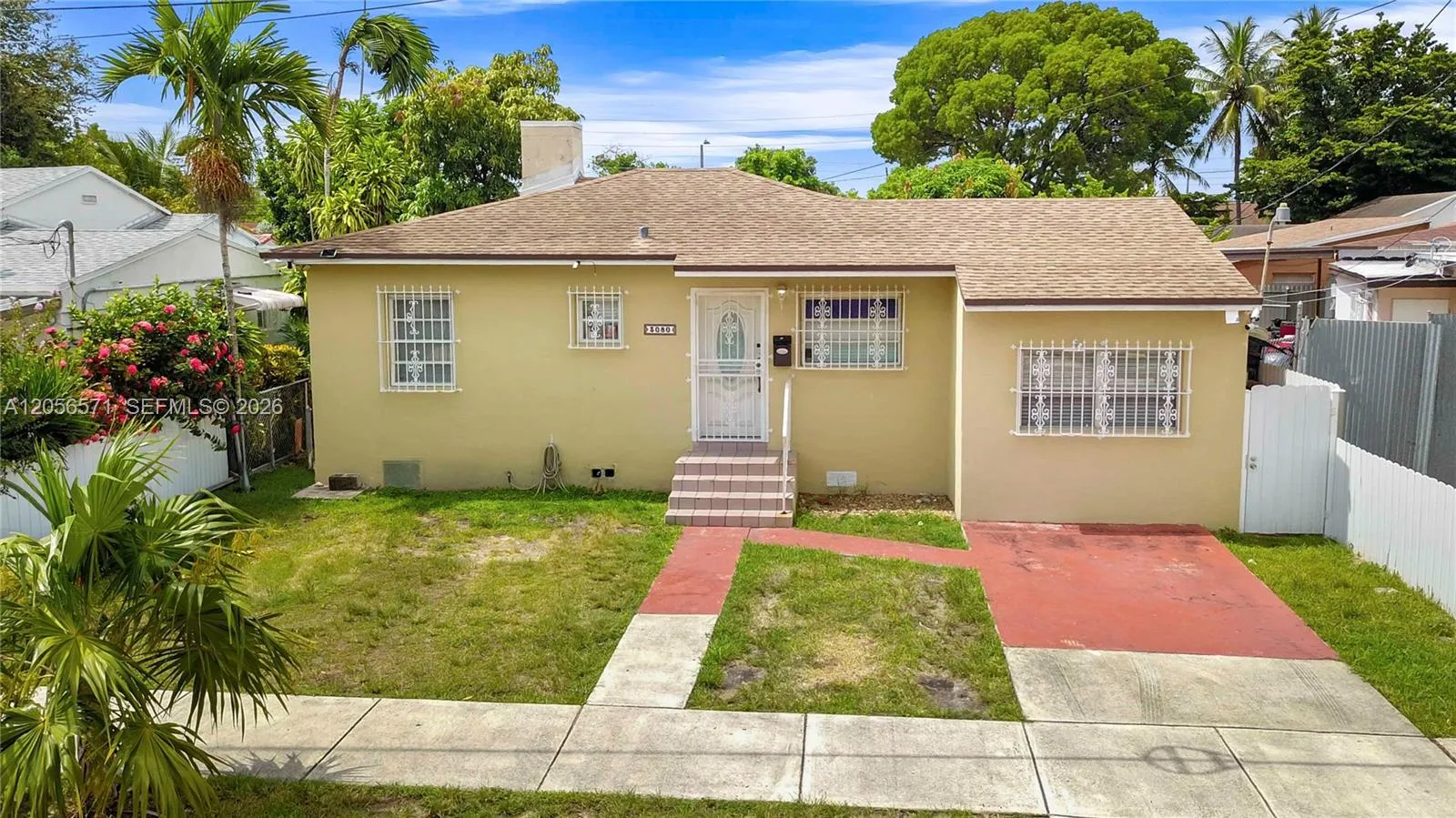 3080 SW 5th St, Miami, FL 33135 photo 2