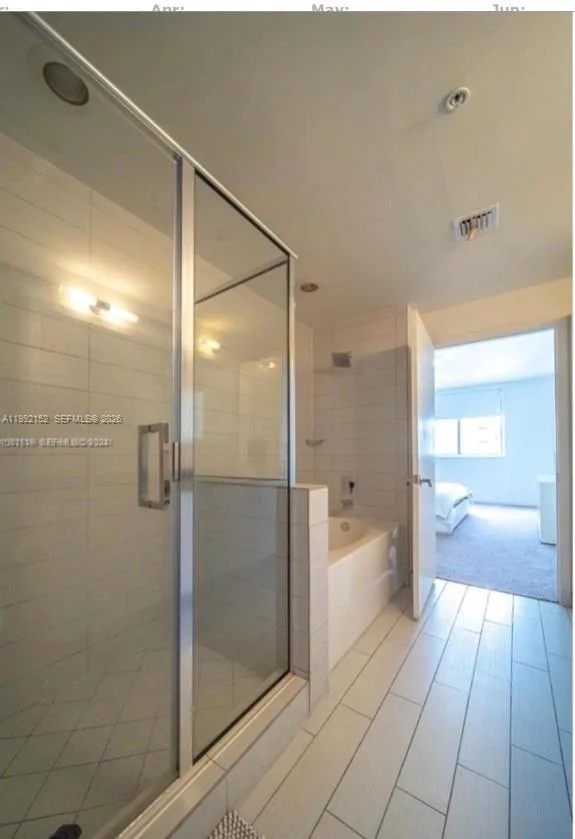 999 SW 1st Ave # 2105, Miami, FL 33130 photo 4